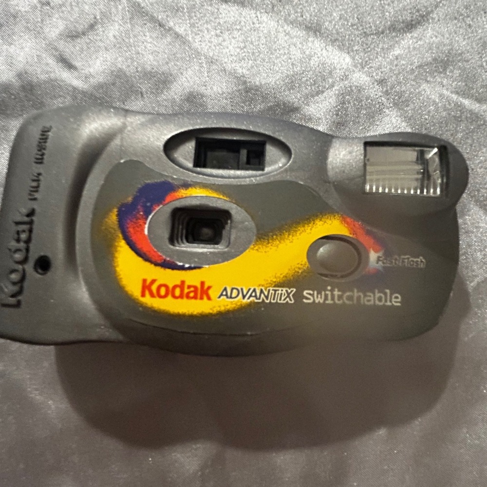 Kodak Advantix Switchable APS Film Camera Fast Flash Panoramic Grey Vintage Y2K